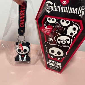🚫🚫SOLD🚫 Skelanimals Blindbox Keychain Chungkee New with Box